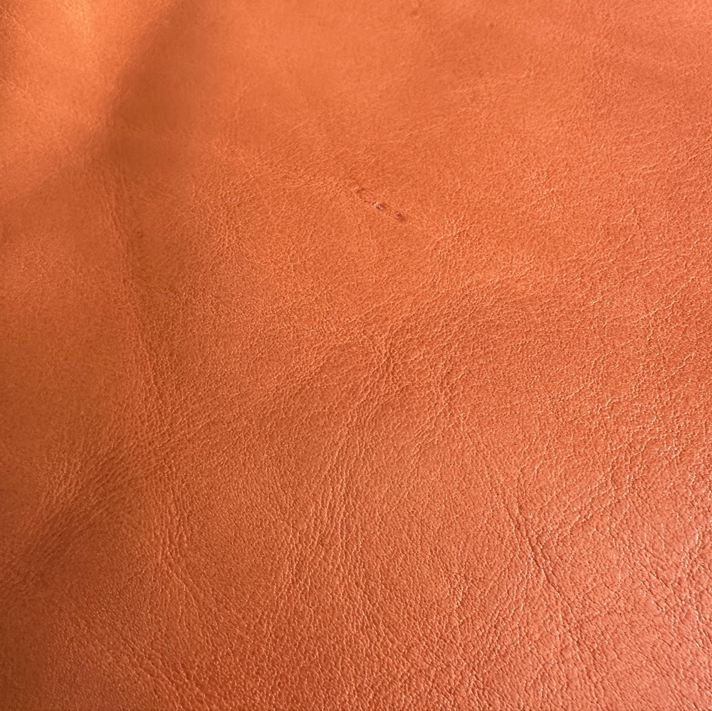 Portland Leather Medium Zip Tote Bag - Satsuma - Picture 4 of 6